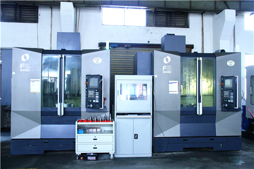 Makino CNC.jpg