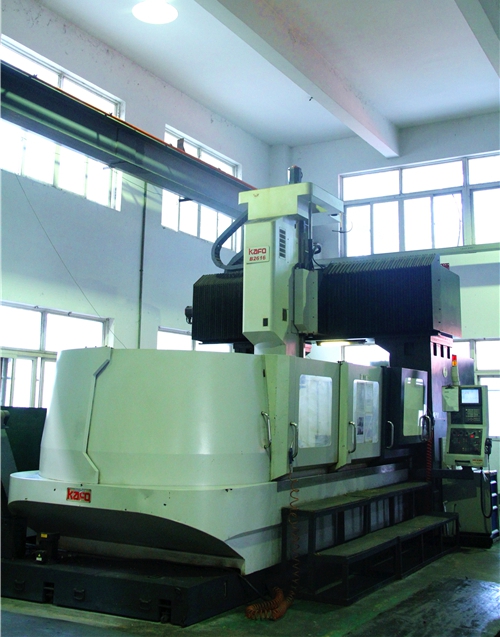 GAO FENG BMC-2616 CNC.jpg